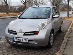 Silber Gebraucht 2004 Nissan Micra Limousine | 750 € (Superpreis)