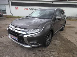 Braun Gebraucht 2018 Mitsubishi Outlander SUV | 15.995 € (Fairer Preis)