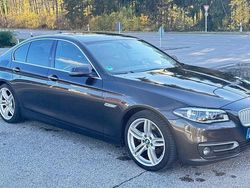 Braun Gebraucht 2013 BMW 520 Limousine | 10.000 € (Guter Preis)