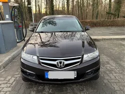 Braun Gebraucht 2006 Honda Accord Comfort Limousine | 4.500 € (Teuer)
