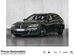 Grau Gebraucht 2020 BMW 520 M Sport Kombi | 35.850 € (Teuer)