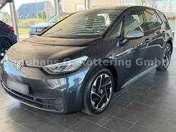 Grau metallic Gebraucht 2021 VW ID.3 Pro Performance Kleinwagen | 25.640 € (Fairer Preis)