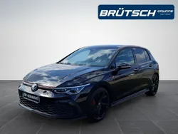 Deep black perleffekt metallic Gebraucht 2022 VW Golf VIII GTI Limousine | 29.480 € (Guter Preis)