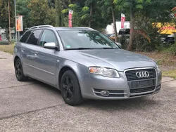 Grau Gebraucht 2005 Audi A4 Kombi | 2.200 € (Guter Preis)