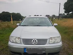 Silber Gebraucht 2002 VW Bora Limousine | 2.600 € (Fairer Preis)
