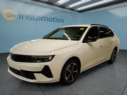 Weiß Gebraucht 2024 Opel Astra Kombi | 25.849 € (Etwas zu teuer)