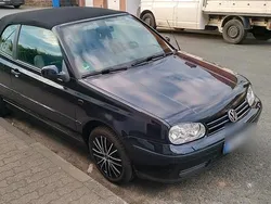 Schwarz Gebraucht 2000 VW Golf Cabriolet Cabrio | 1.200 €