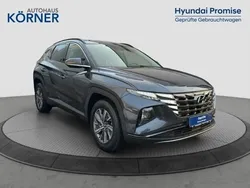 Grau Gebraucht 2021 Hyundai Tucson Trend SUV | 27.900 € (Fairer Preis)