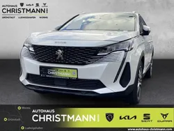 Weiß Gebraucht 2021 Peugeot 3008 Allure SUV | 25.690 € (Fairer Preis)