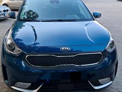 Blau Gebraucht 2017 Kia Niro Spirit SUV | 13.999 € (Fairer Preis)