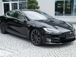 Schwarz Gebraucht 2020 Tesla Model S Performance Limousine | 45.990 €