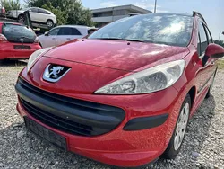Rot Gebraucht 2008 Peugeot 207 Tendance Kombi | 799 € (Superpreis)