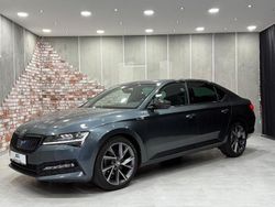 Grau Gebraucht 2021 Skoda Superb SportLine Limousine | 24.990 € (Fairer Preis)