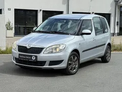 Stribrna brilliant/ brilliants Gebraucht 2010 Skoda Roomster Style Kombi | 5.990 € (Fairer Preis)