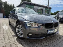Grau Gebraucht 2018 BMW 318 Advantage Limousine | 21.949 € (Fairer Preis)