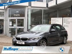 Grau Gebraucht 2022 BMW 330e Sport Line Limousine | 28.899 € (Superpreis)