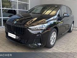 Black sapphire metallic Gebraucht 2023 BMW 220 M Sport Van / Kleinbus | 28.899 € (Guter Preis)