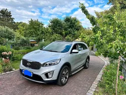 Silber Gebraucht 2016 Kia Sorento Premium SUV | 22.499 € (Fairer Preis)