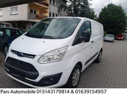 Weiß Gebraucht 2017 Ford Transit Custom Trend Van / Kleinbus | 10.999 € (Fairer Preis)