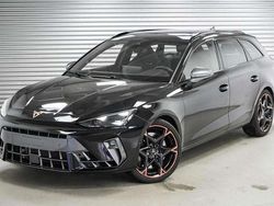 Midnight black metall... Gebraucht 2025 Cupra Leon VZ Kombi | 38.390 € (Guter Preis)