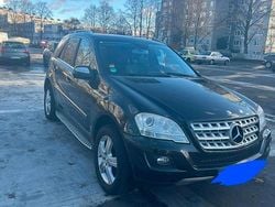Schwarz Gebraucht 2009 Mercedes ML320 SUV | 7.400 € (Superpreis)
