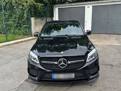 Schwarz Gebraucht 2016 Mercedes GLE350 SUV | 44.000 €