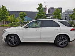 Weiß Gebraucht 2021 Mercedes GLE350 AMG SUV | 59.999 € (Fairer Preis)