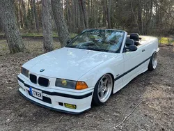 Weiß Gebraucht 1996 BMW 328 Cabriolet Sport Line Cabrio | 17.000 €