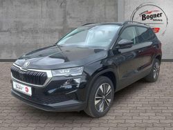 Schwarz Neu 2025 Skoda Karoq Tour SUV | 34.990 € (Fairer Preis)