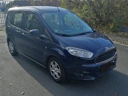 Blau Gebraucht 2014 Ford Tourneo Courier Van / Kleinbus | 6.450 € (Fairer Preis)