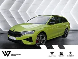 Grün Neu 2025 Skoda Octavia RS Limousine | 44.822 € (Etwas zu teuer)