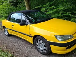Gelb Gebraucht 1997 Peugeot 306 Cabriolet Cabrio | 2.900 € (Guter Preis)