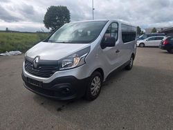 Grau Gebraucht 2015 Renault Trafic Expression Van | 12.200 € (Superpreis)