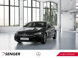 Unilack nachtschwarz Gebraucht 2024 Mercedes CLA180 AMG Limousine | 32.970 € (Guter Preis)