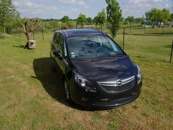 Schwarz Gebraucht 2016 Opel Zafira Tourer Van / Kleinbus | 9.200 € (Etwas zu teuer)