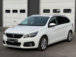 Weiß Gebraucht 2019 Peugeot 308 SW Business-Line Kombi | 7.200 € (Guter Preis)