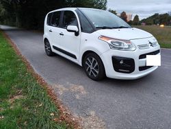 Weiß Gebraucht 2013 Citroën C3 Picasso Tendance Van / Kleinbus | 3.600 € (Fairer Preis)
