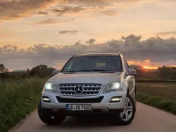 Silber Gebraucht 2011 Mercedes ML350 SUV | 10.300 € (Teuer)
