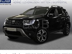 Perlmuttschwarz (schwarz) Gebraucht 2021 Dacia Duster Celebration SUV | 16.888 € (Fairer Preis)