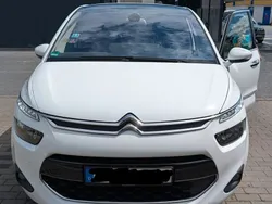 Weiß Gebraucht 2015 Citroën C4 Picasso Exclusive Van / Kleinbus | 8.400 € (Guter Preis)