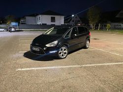 Schwarz Gebraucht 2011 Ford S-MAX S Kombi | 5.500 €