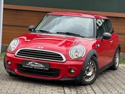 Rot Gebraucht 2013 Mini ONE Kleinwagen | 5.980 € (Fairer Preis)