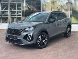 Grau Gebraucht 2024 Peugeot 2008 Allure SUV | 20.990 € (Guter Preis)