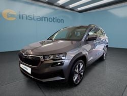 Grau Gebraucht 2022 Skoda Karoq SUV | 28.649 € (Fairer Preis)