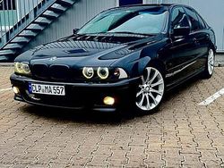 Schwarz Gebraucht 1998 BMW 523 Limousine | 5.500 €