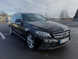 Schwarz Gebraucht 2020 Mercedes C200 Kombi | 20.000 € (Fairer Preis)