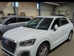 Weiß Gebraucht 2022 Audi Q2 S-Line SUV | 17.680 €