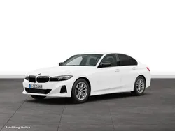 Weiß Gebraucht 2024 BMW 318 Limousine | 34.280 € (Fairer Preis)