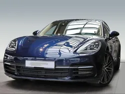 Blau Gebraucht 2018 Porsche Panamera 4 Chrono Limousine | 62.490 € (Superpreis)