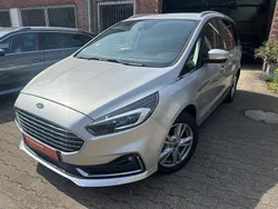 Silber Gebraucht 2023 Ford Galaxy Titanium Van / Kleinbus | 28.990 € (Guter Preis)
